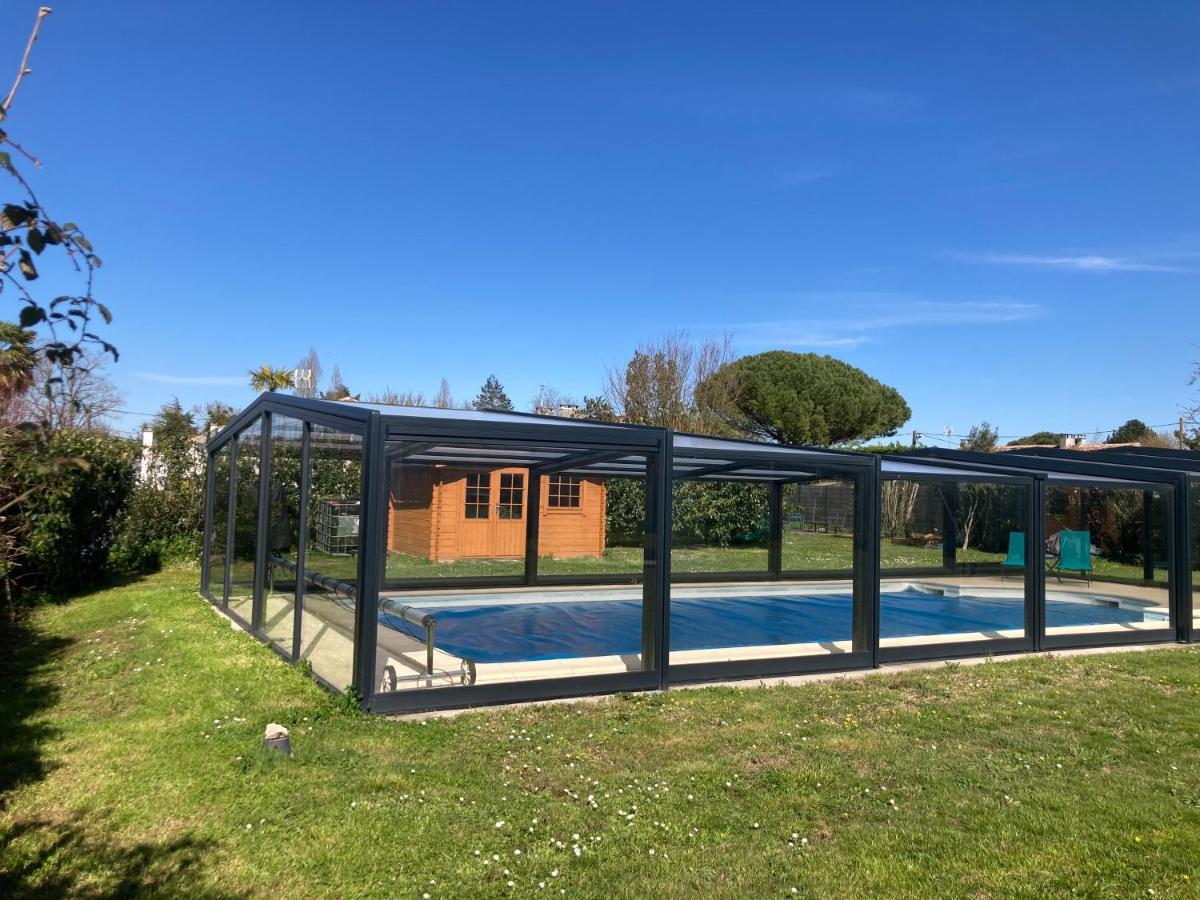 Chambre D'Hotes Les Roches Corme-Royal Exterior foto